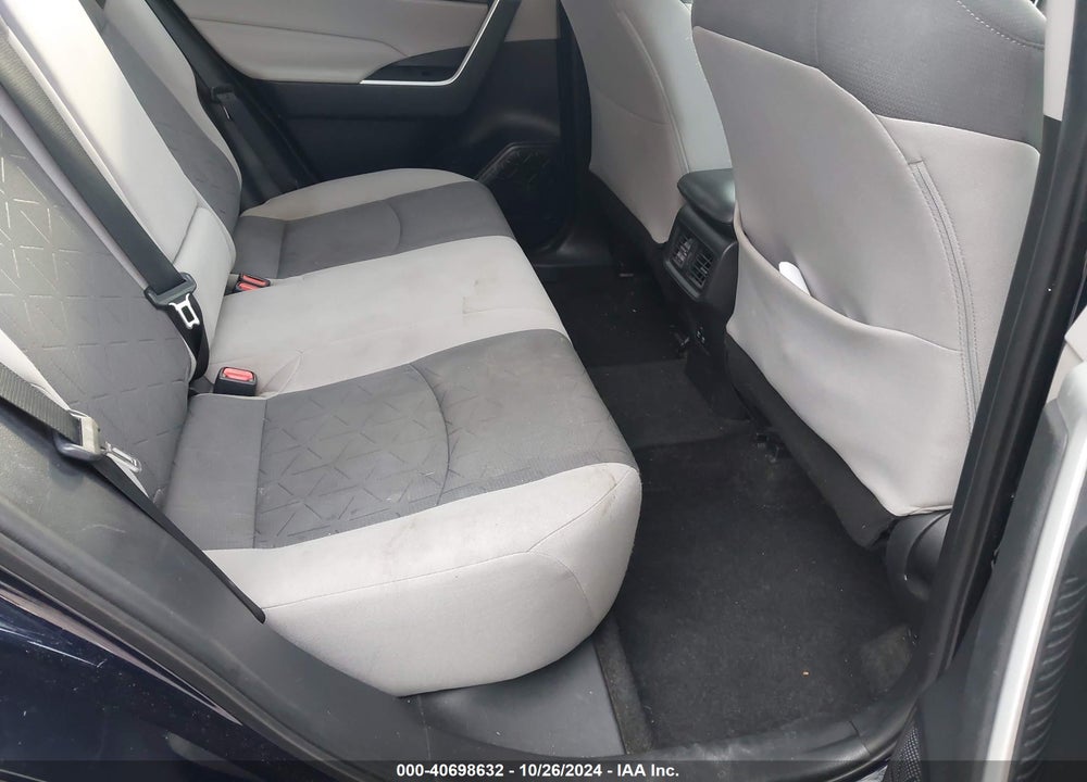 2020 TOYOTA RAV4 XLE VIN: 2T3W1RFV3LC076179