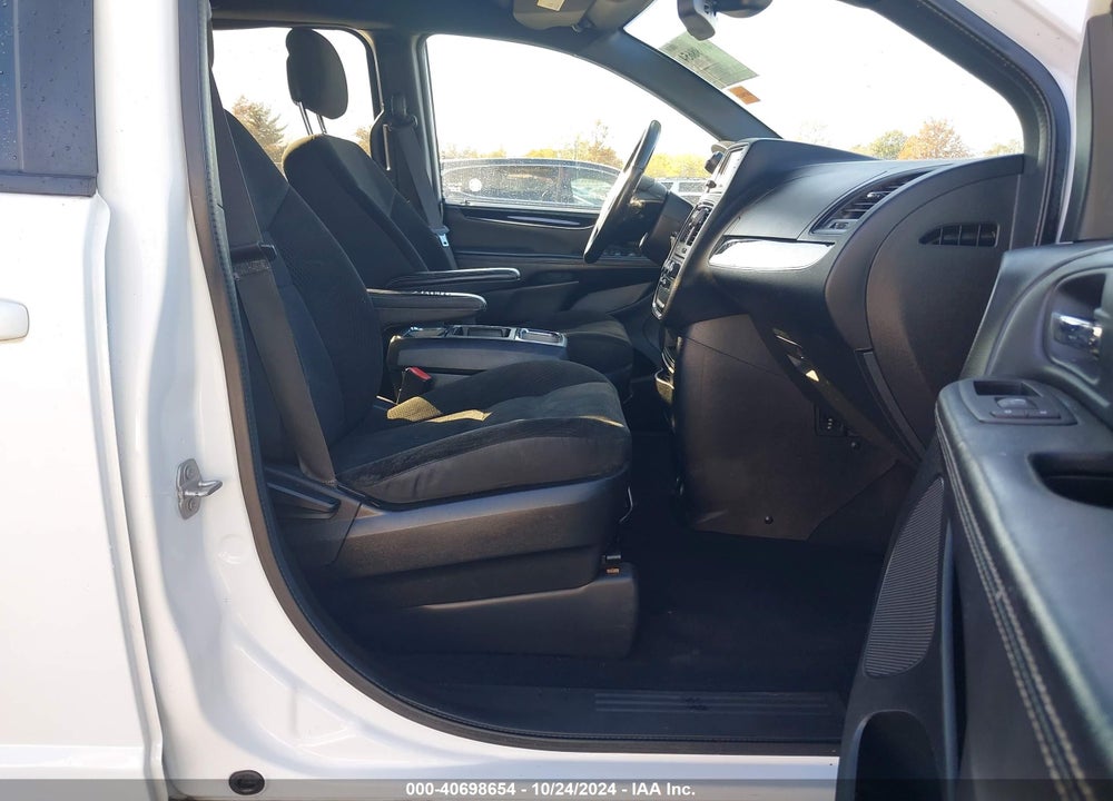 2018 DODGE GRAND CARAVAN SE PLUS VIN: 2C4RDGBG2JR355709