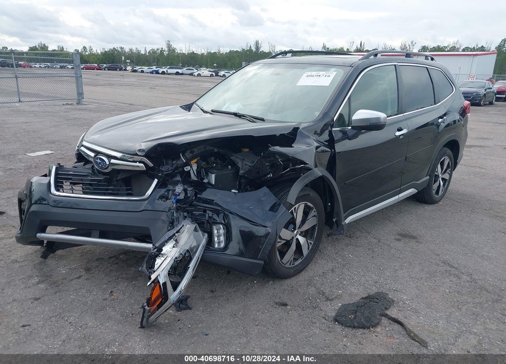 2019 SUBARU FORESTER TOURING VIN: JF2SKAWC9KH583068