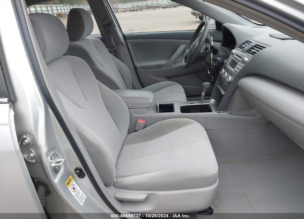 2011 TOYOTA CAMRY LE VIN: 4T1BF3EK7BU687827