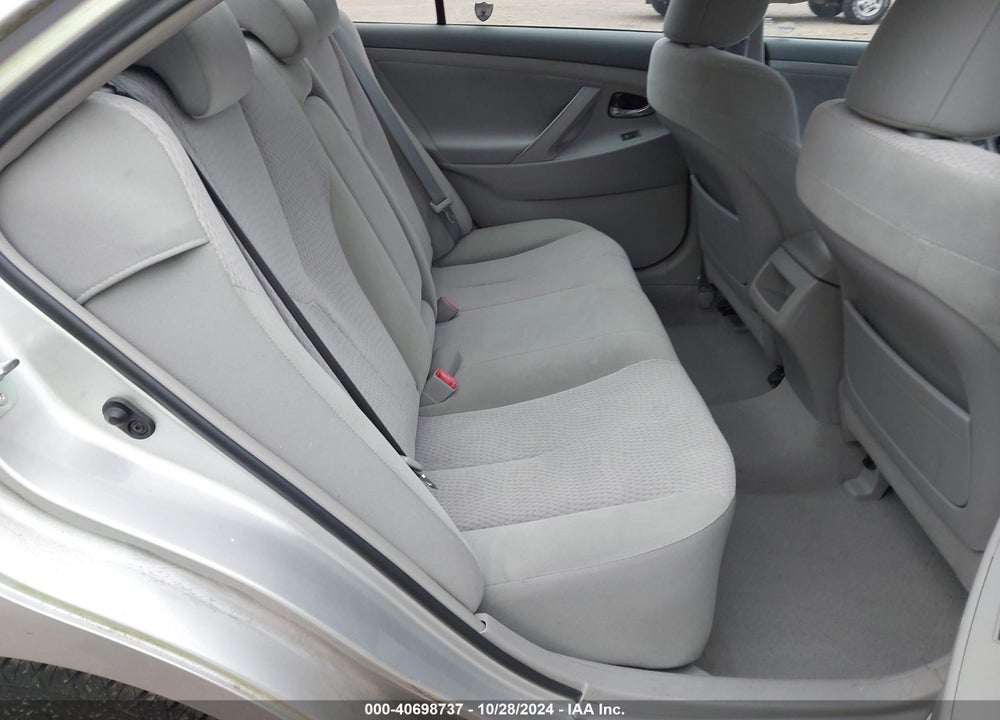 2011 TOYOTA CAMRY LE VIN: 4T1BF3EK7BU687827