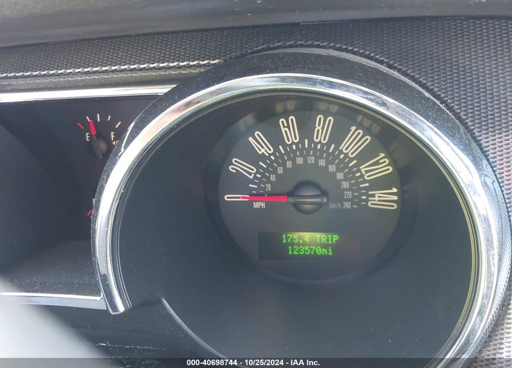 2009 FORD MUSTANG GT/GT PREMIUM VIN: 1ZVHT82H495101213