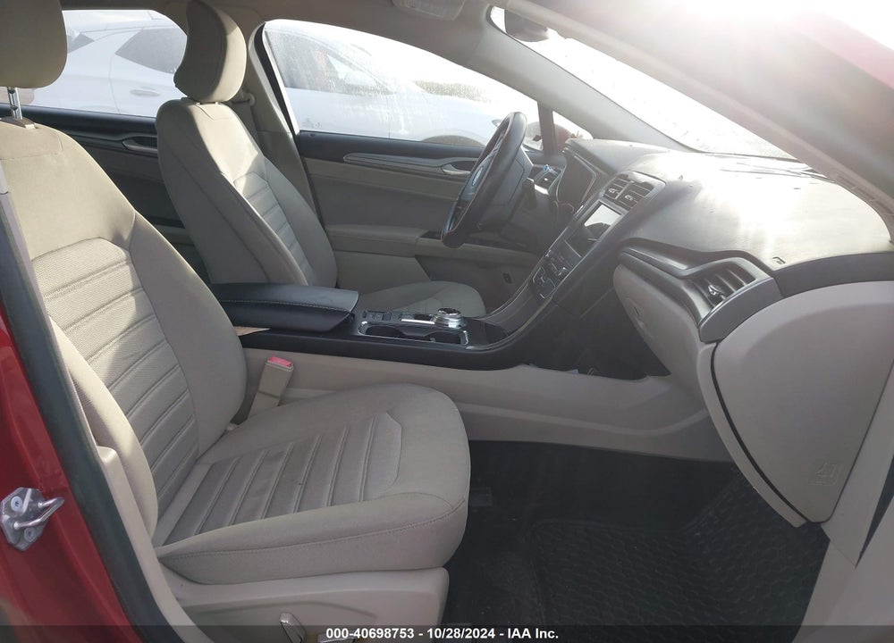 2019 FORD FUSION HYBRID SE VIN: 3FA6P0LU6KR262179