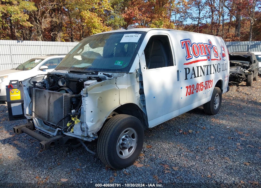 2022 CHEVROLET EXPRESS CARGO RWD 2500 REGULAR WHEELBASE WT VIN: 1GCWGAFPXN1220229