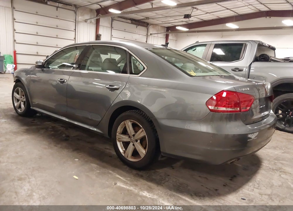 2013 VOLKSWAGEN PASSAT VIN: 1VWBN7A3XDC059442