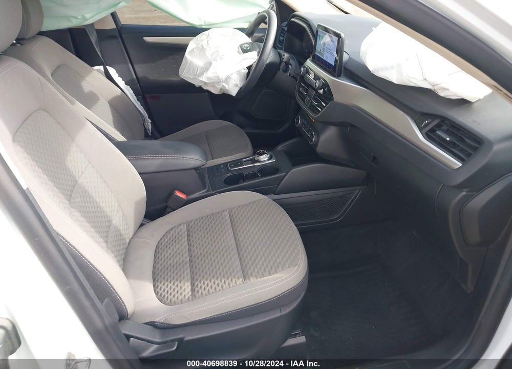 2020 FORD ESCAPE SE VIN: 1FMCU0G60LUA70523