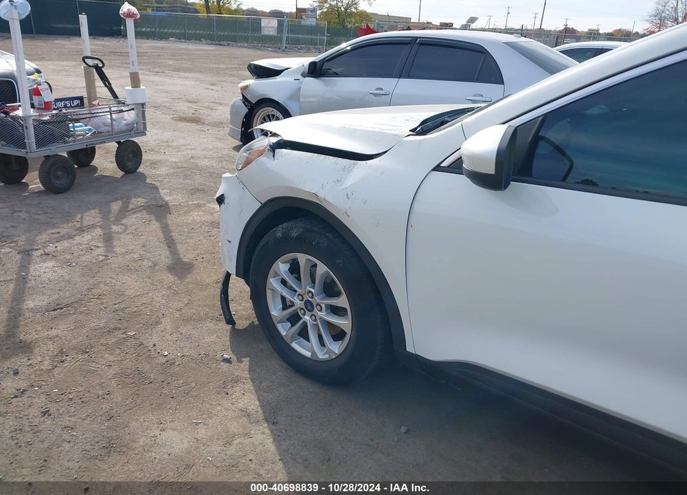 2020 FORD ESCAPE SE VIN: 1FMCU0G60LUA70523