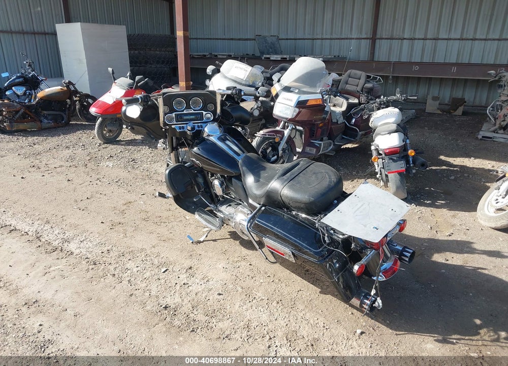2012 HARLEY-DAVIDSON FLHTCU ULTRA CLASSIC ELECTRA GLD VIN: 1HD1FCM13CB654344