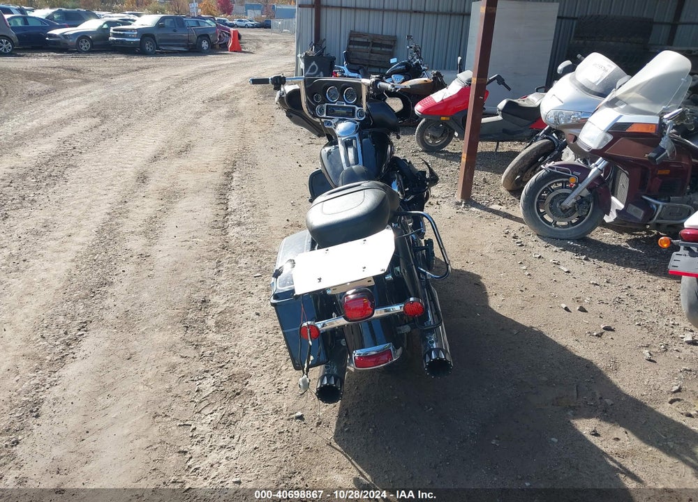 2012 HARLEY-DAVIDSON FLHTCU ULTRA CLASSIC ELECTRA GLD VIN: 1HD1FCM13CB654344