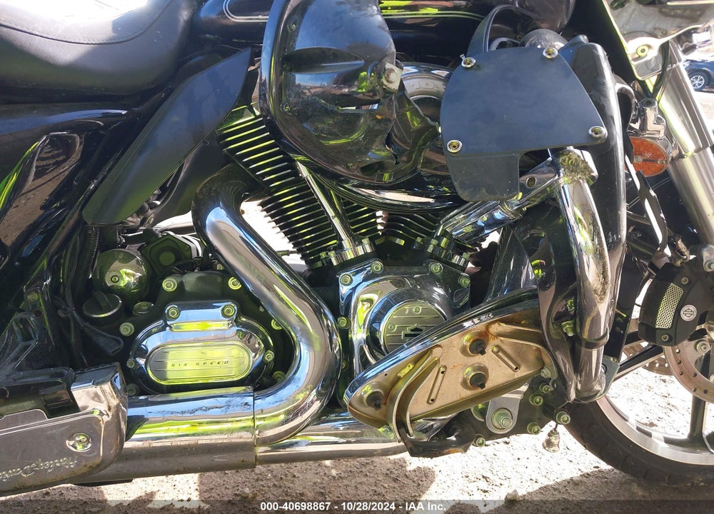 2012 HARLEY-DAVIDSON FLHTCU ULTRA CLASSIC ELECTRA GLD VIN: 1HD1FCM13CB654344