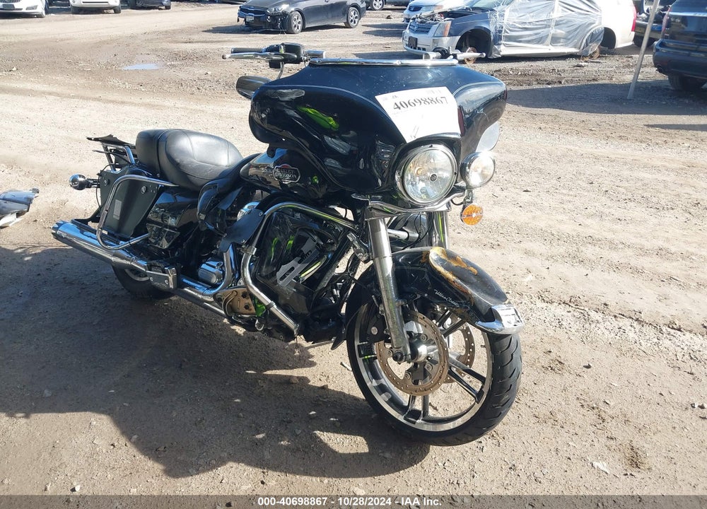 2012 HARLEY-DAVIDSON FLHTCU ULTRA CLASSIC ELECTRA GLD VIN: 1HD1FCM13CB654344
