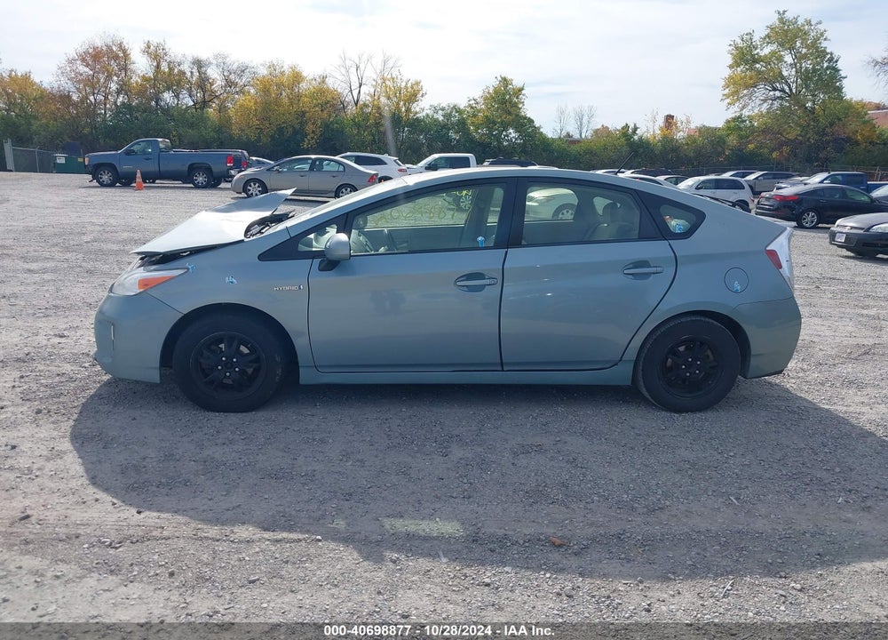 2013 TOYOTA PRIUS THREE VIN: JTDKN3DU6D1717785
