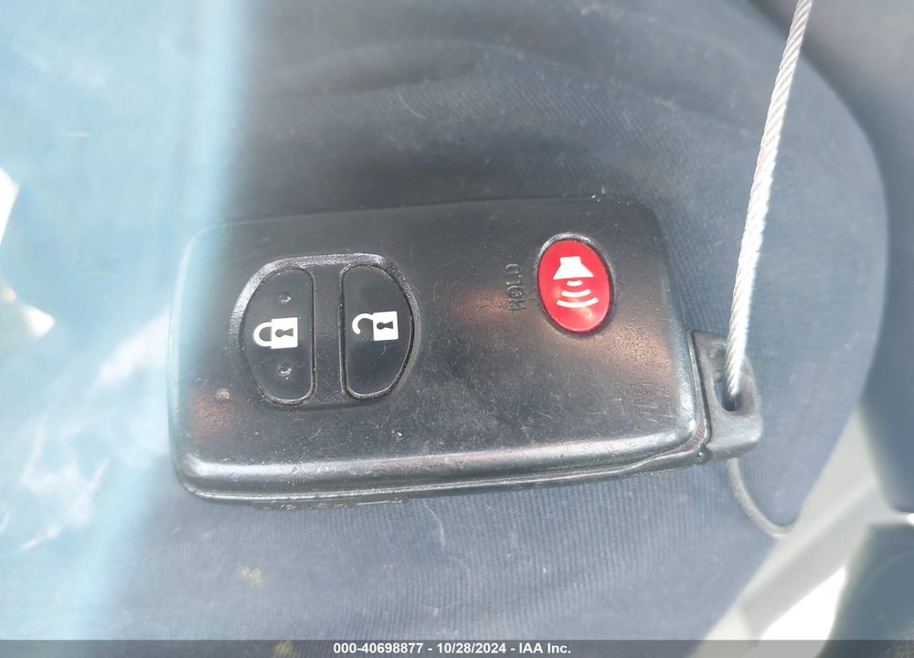 2013 TOYOTA PRIUS THREE VIN: JTDKN3DU6D1717785
