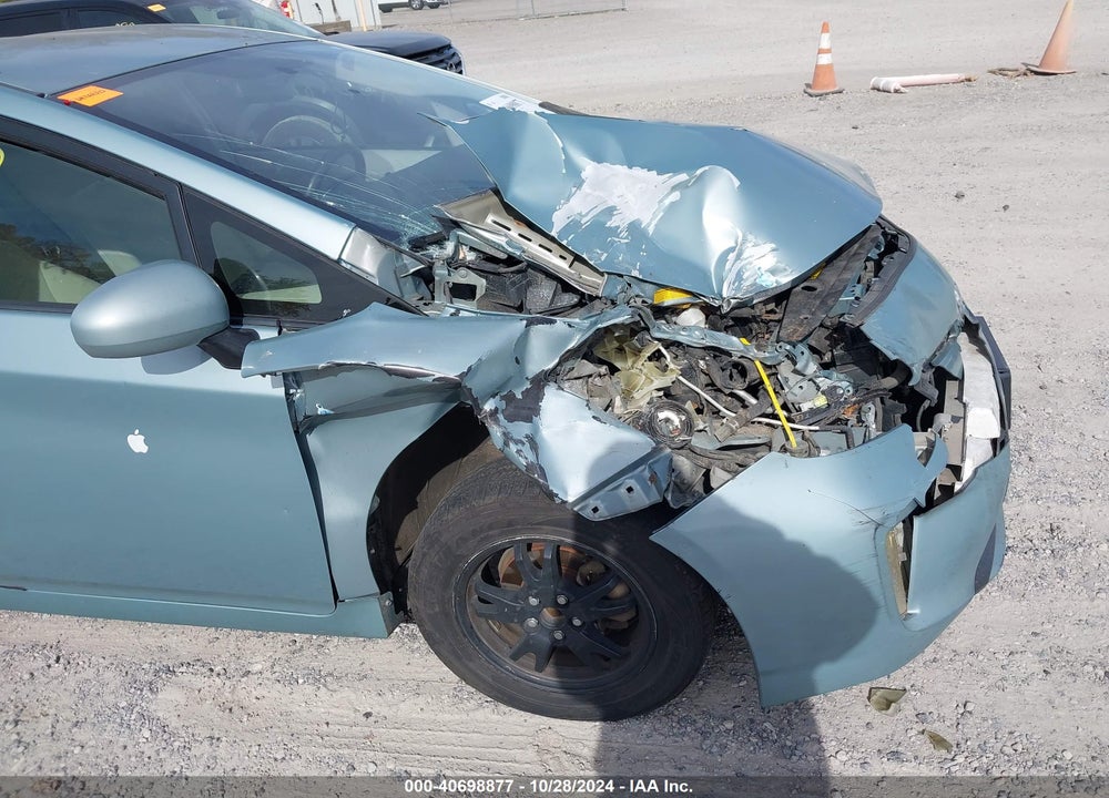 2013 TOYOTA PRIUS THREE VIN: JTDKN3DU6D1717785