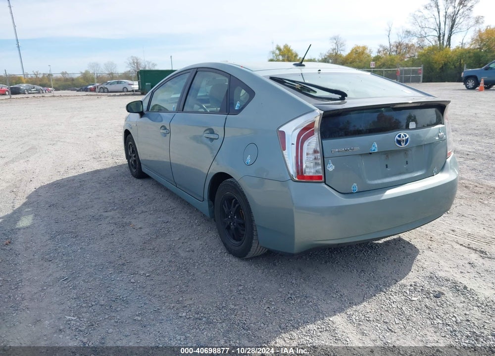 2013 TOYOTA PRIUS THREE VIN: JTDKN3DU6D1717785