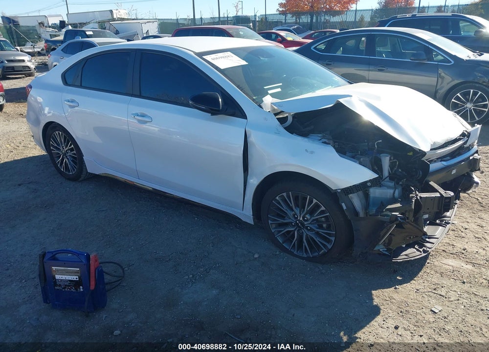 2022 KIA FORTE GT LINE VIN: 3KPF54AD4NE423540