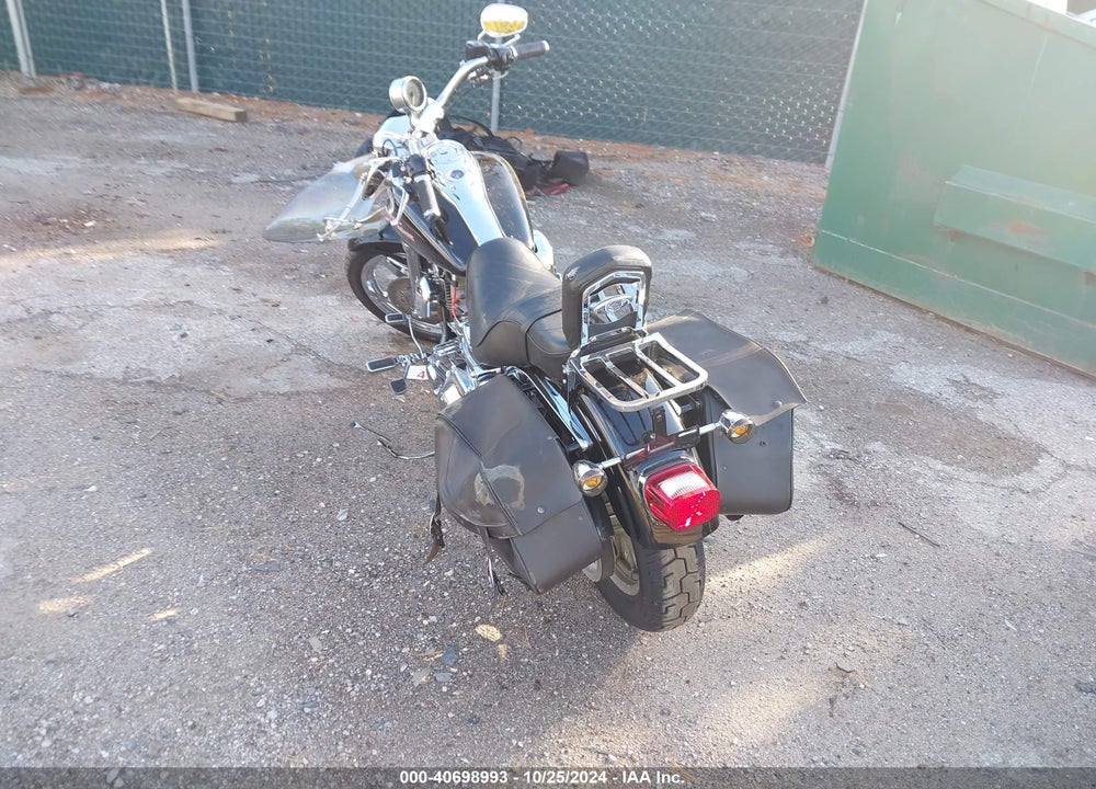 2004 HARLEY-DAVIDSON FXDI VIN: 1HD1GMW174K327754