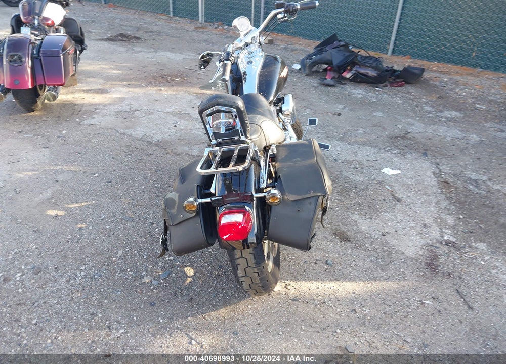 2004 HARLEY-DAVIDSON FXDI VIN: 1HD1GMW174K327754