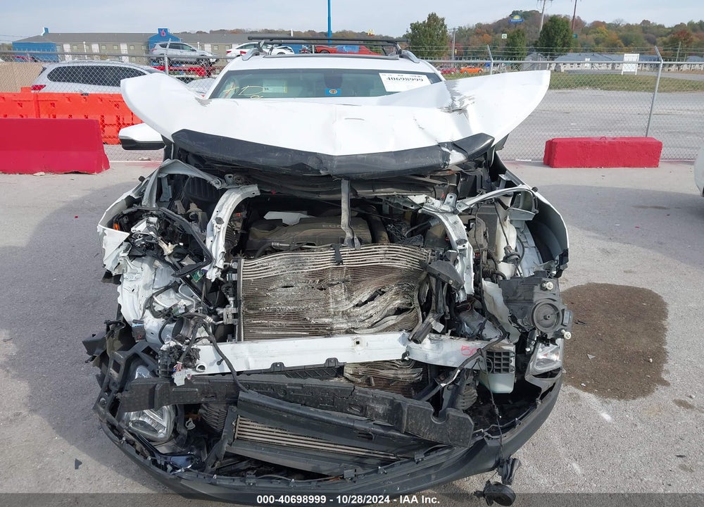 2018 CHEVROLET EQUINOX LT VIN: 3GNAXJEV5JL114632