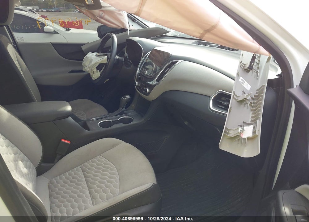 2018 CHEVROLET EQUINOX LT VIN: 3GNAXJEV5JL114632