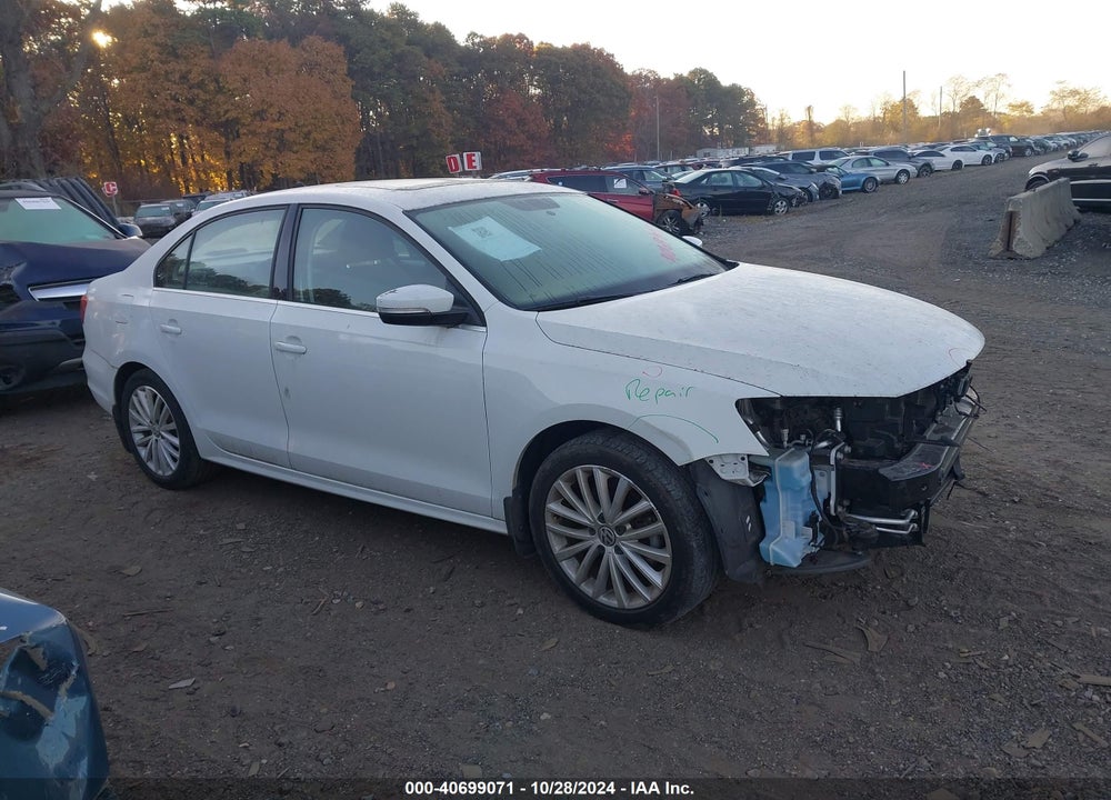 2015 VOLKSWAGEN JETTA 1.8T SE VIN: 3VWD17AJ4FM273847