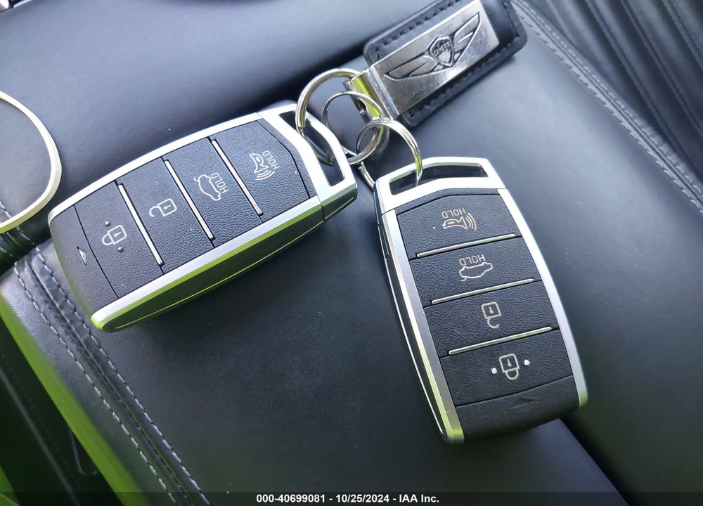 2018 GENESIS G90 3.3T PREMIUM VIN: KMHG34JA2JU042454