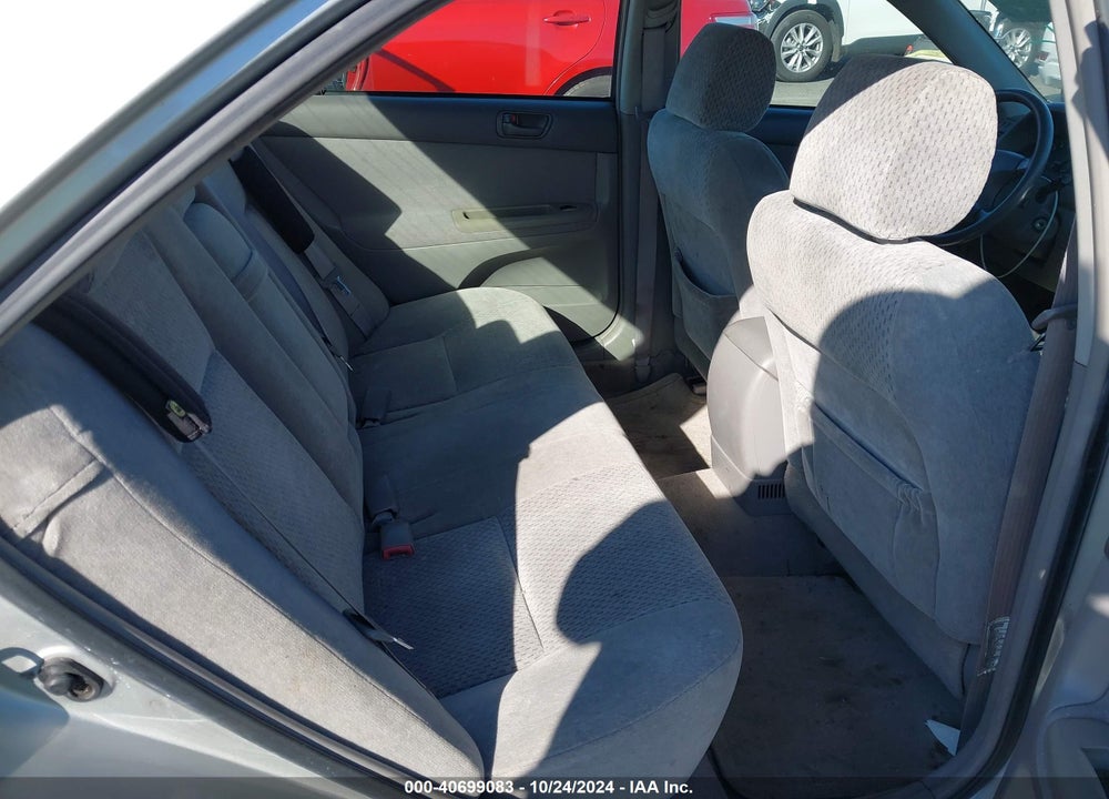 2004 TOYOTA CAMRY LE V6 VIN: 4T1BF32K14U068583