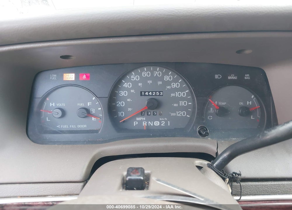 2001 MERCURY GRAND MARQUIS LS VIN: 2MEFM75W01X634446