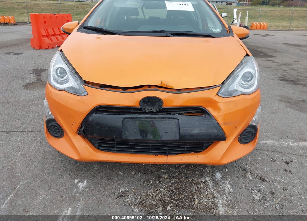 2015 TOYOTA PRIUS C TWO VIN: JTDKDTB3XF1113754