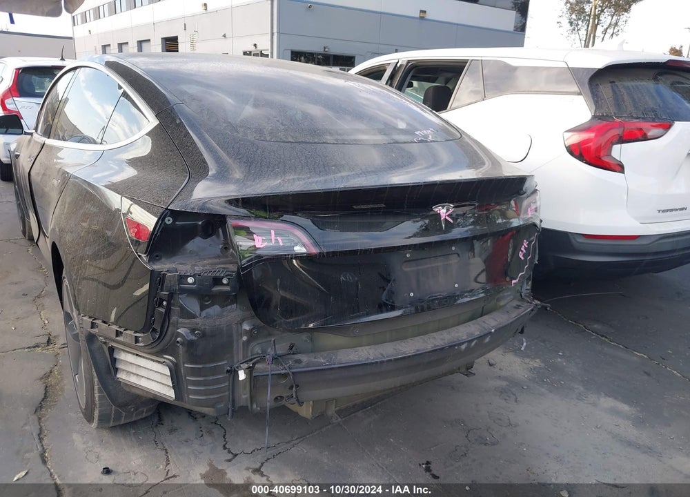 2018 TESLA MODEL 3 LONG RANGE/MID RANGE VIN: 5YJ3E1EAXJF034407