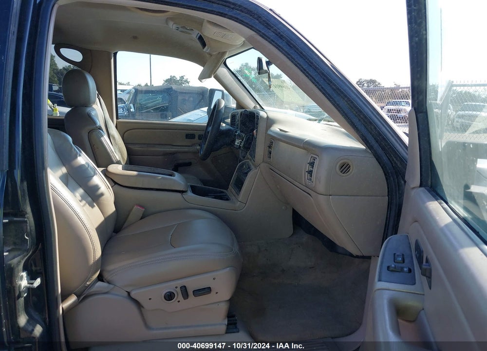 2007 GMC SIERRA 2500HD CLASSIC SLT VIN: 1GTHK23D87F179936
