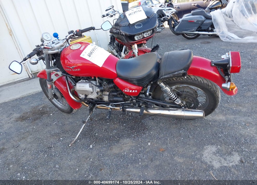 2000 MOTO GUZZI CALIF 1100 VIN: ZGUKDBKD4YM150784