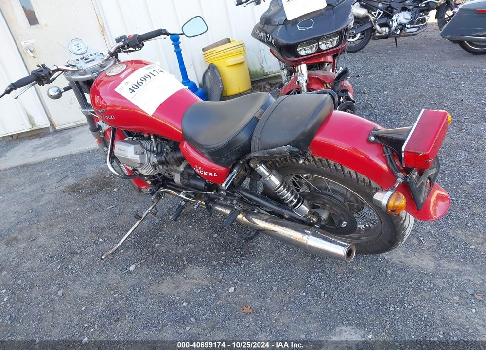 2000 MOTO GUZZI CALIF 1100 VIN: ZGUKDBKD4YM150784