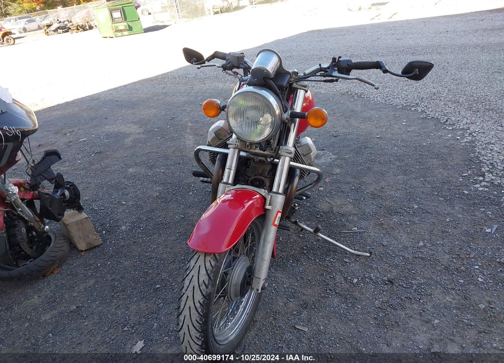 2000 MOTO GUZZI CALIF 1100 VIN: ZGUKDBKD4YM150784