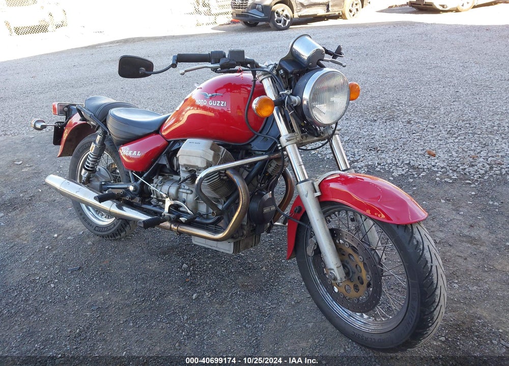 2000 MOTO GUZZI CALIF 1100 VIN: ZGUKDBKD4YM150784