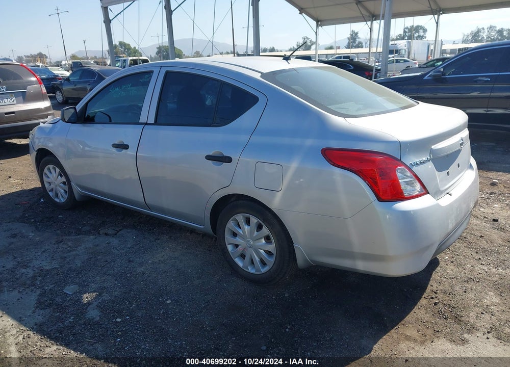 2015 NISSAN VERSA 1.6 S+ VIN: 3N1CN7AP5FL903374