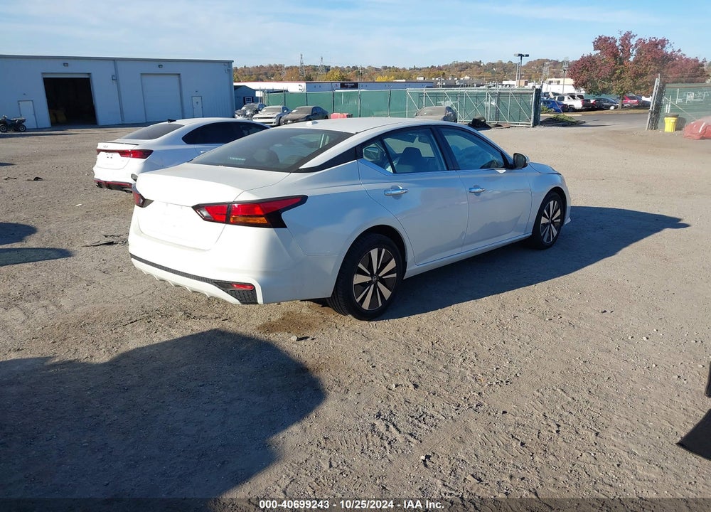 2021 NISSAN ALTIMA SV FWD VIN: 1N4BL4DV3MN403823