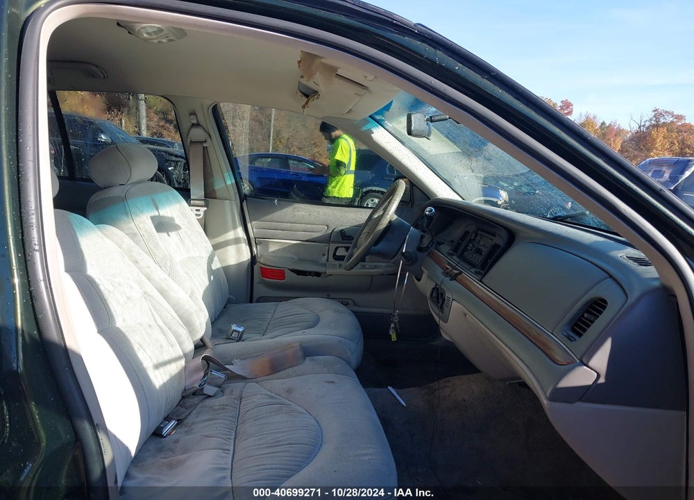 1997 FORD CROWN VICTORIA LX VIN: 2FALP74W9VX235253