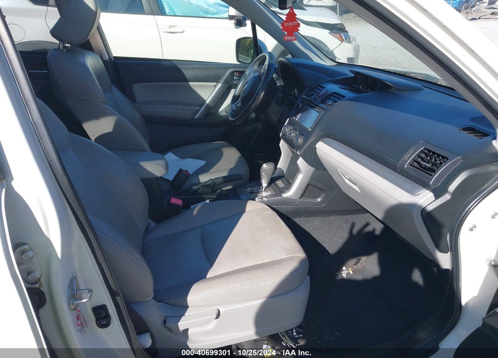 2014 SUBARU FORESTER 2.5I TOURING VIN: JF2SJAPCXEH508157