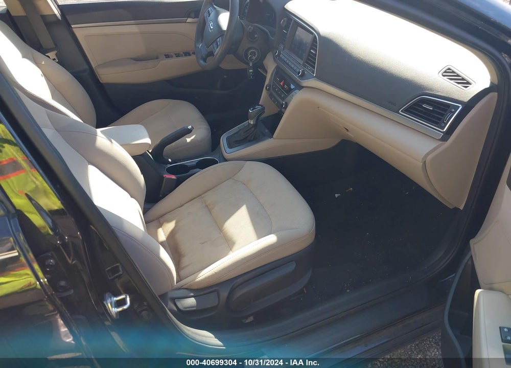 2018 HYUNDAI ELANTRA SEL VIN: 5NPD84LF7JH227966