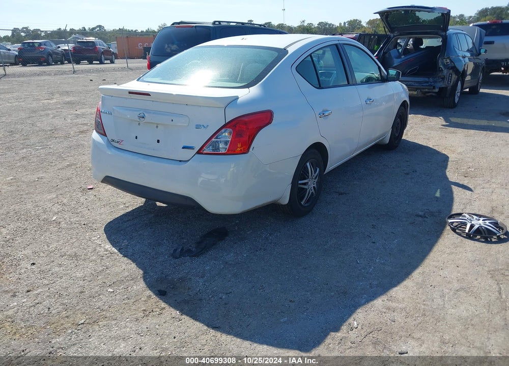 2015 NISSAN VERSA 1.6 SV VIN: 3N1CN7AP4FL887507