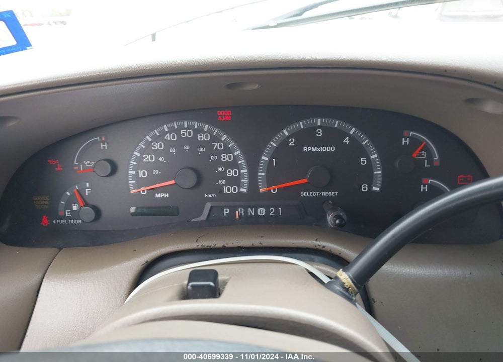 2001 FORD EXPEDITION EDDIE BAUER VIN: 1FMRU17L81LA15911