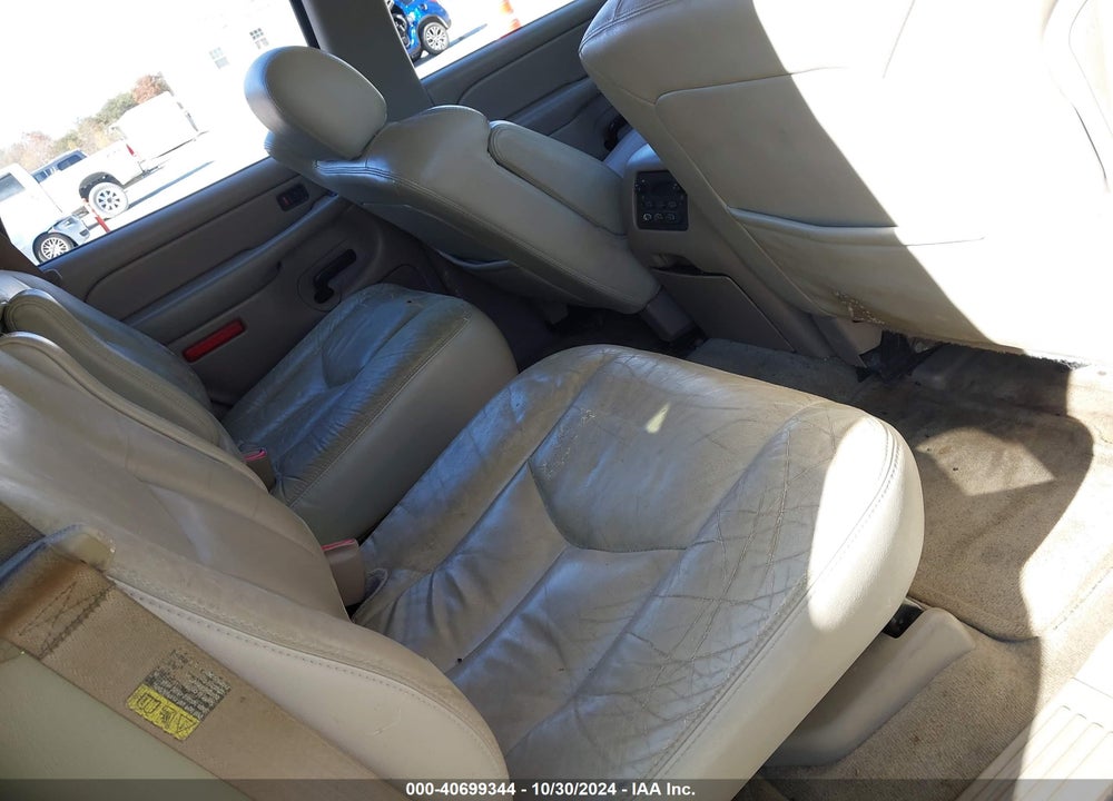 2004 CHEVROLET TAHOE LT VIN: 1GNEK13Z64J105309