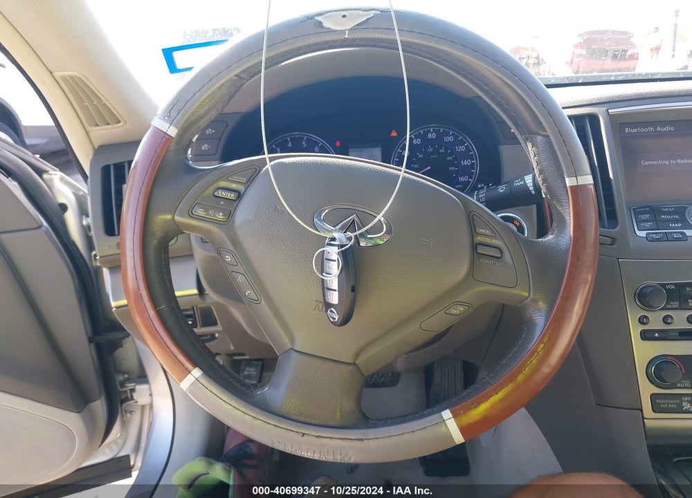 2015 INFINITI Q40 VIN: JN1CV6AP2FM580563