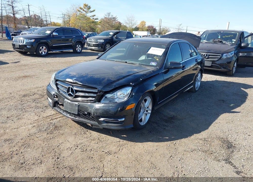 2013 MERCEDES-BENZ C 300 LUXURY 4MATIC/SPORT 4MATIC VIN: WDDGF8AB6DR275438