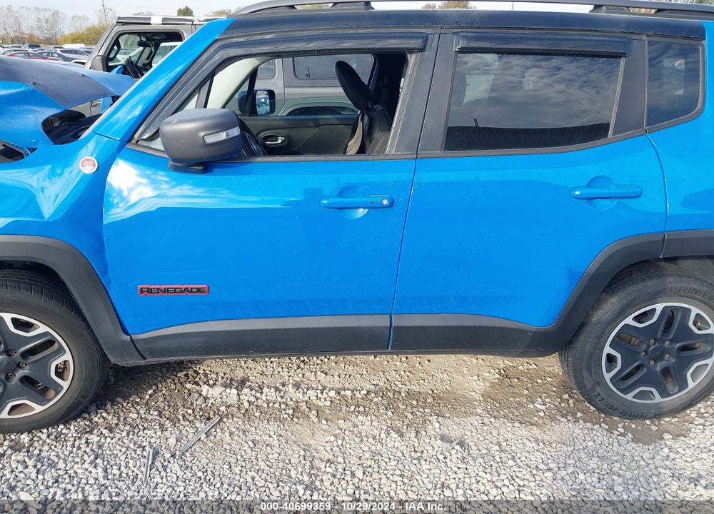 2015 JEEP RENEGADE TRAILHAWK VIN: ZACCJBCT8FPB98759