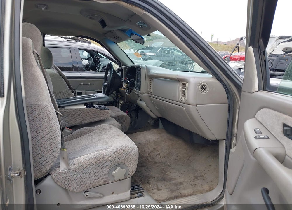 1999 CHEVROLET SILVERADO 1500 LS VIN: 1GCEC14T1XE192906