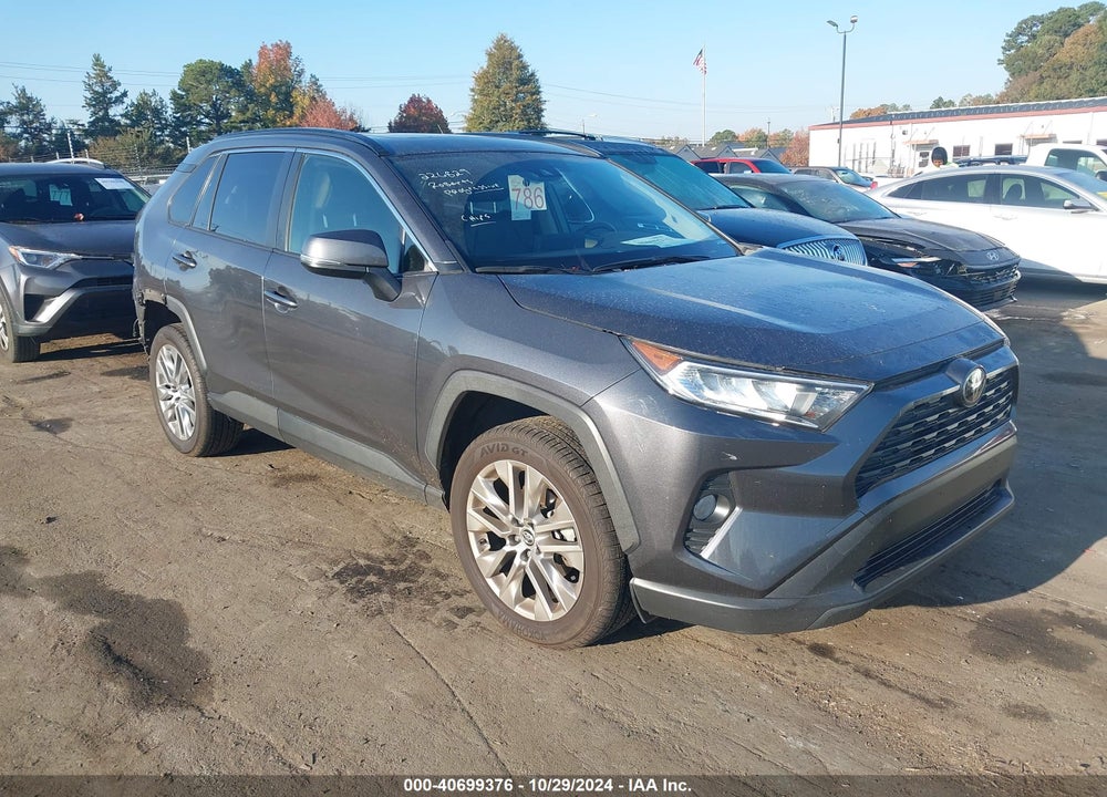 2019 TOYOTA RAV4 XLE PREMIUM VIN: JTMC1RFV9KD021152