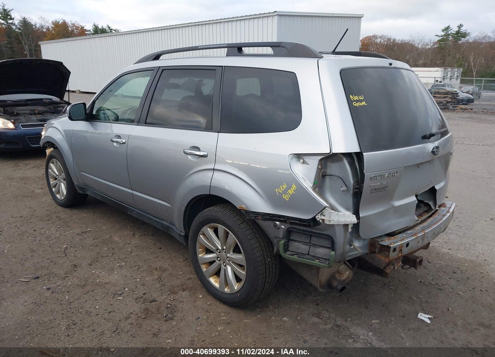 2013 SUBARU FORESTER VIN: JF2SHADC1DH400931