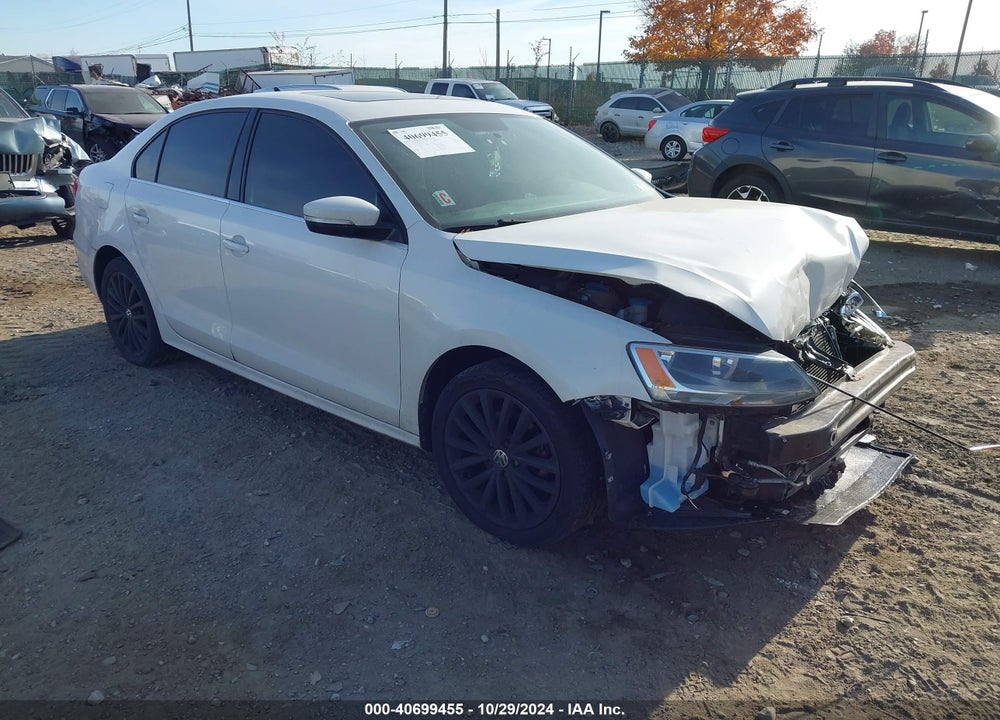 2012 VOLKSWAGEN JETTA 2.5L SEL VIN: 3VWLP7AJ0CM411678